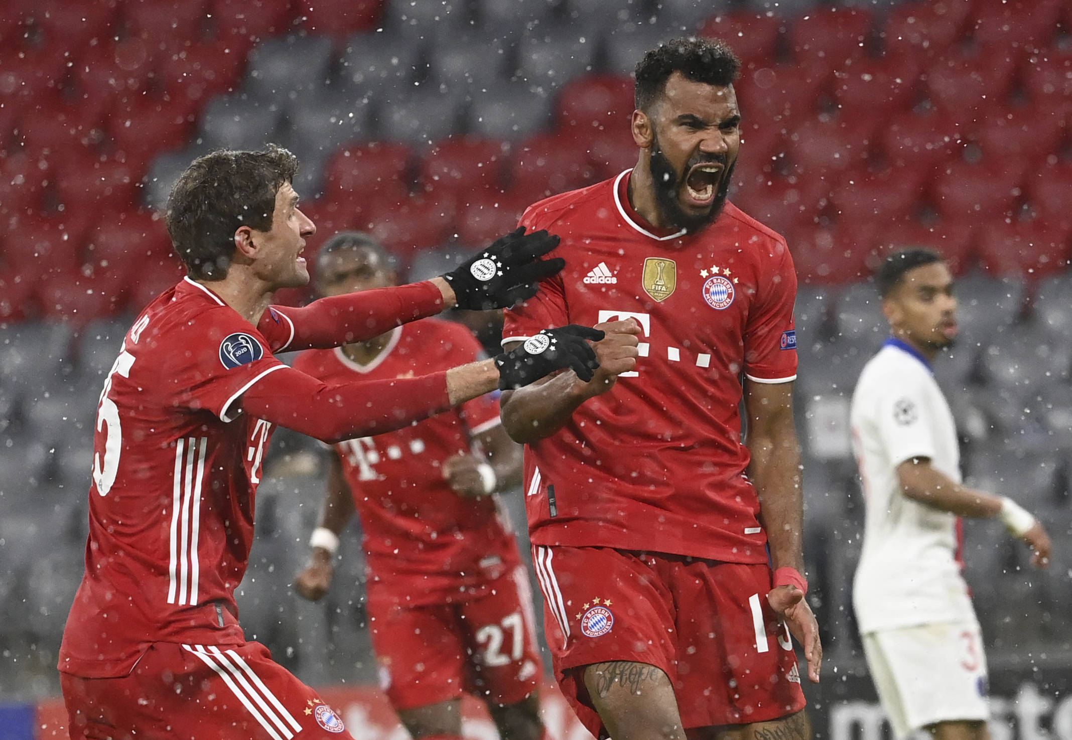 刷榜之战！巴黎4-1里尔16分领跑 射手榜助攻榜全面开花