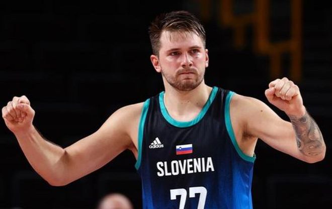 2025 赛季：白袜队宣布外野手塔克曼（Mike Tauchman）因膝盖手术赛季报销