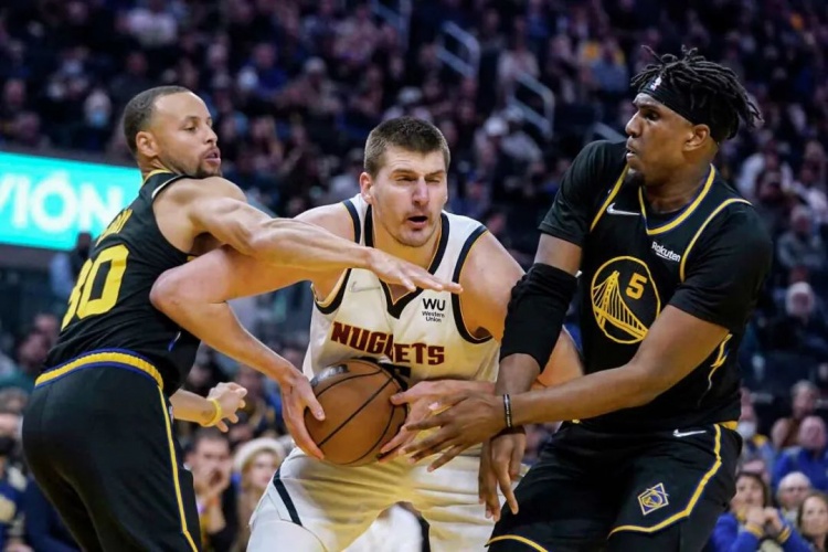 21胜11负仍未达到上限？最强阵容净效率惊人 完全体火箭令人期待