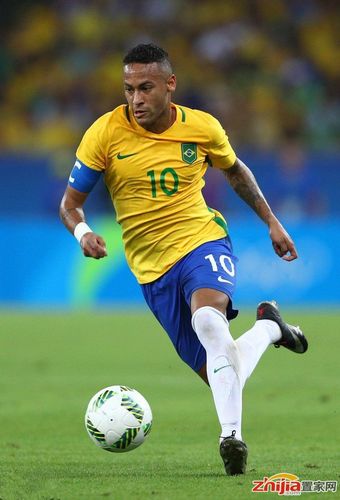 斯普利特谈杨瀚森倒地不起疯狂投诉：裁判没给核实的时间