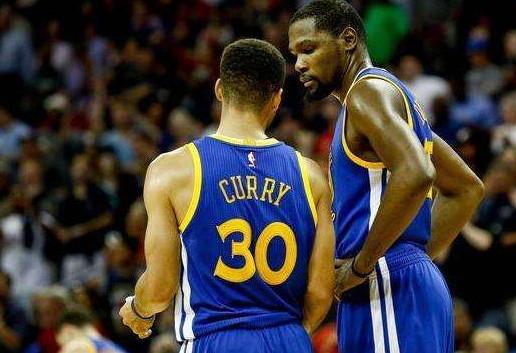 一款游戏火了40年后，能被魔改出多少个版本？ ｜ 品类热游大赏