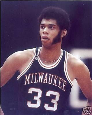 常规赛3月11日：九台农商银行VS浙江方兴渡 胡金秋集锦