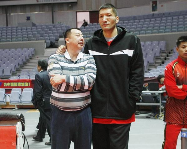 篮球湖人完成关键补强，签下经验丰富后卫