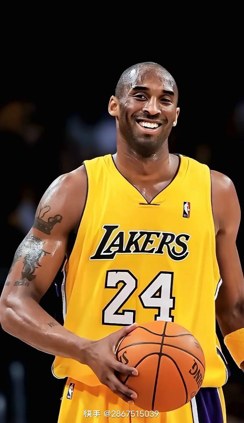 官方：角田凉太朗回归横滨水手；据悉转会费120万镑